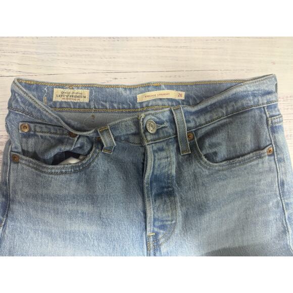 Levis Premium Ribcage Straight Jean Women’s 26 Light Denim Button Fly Distressed - Picture 3 of 10